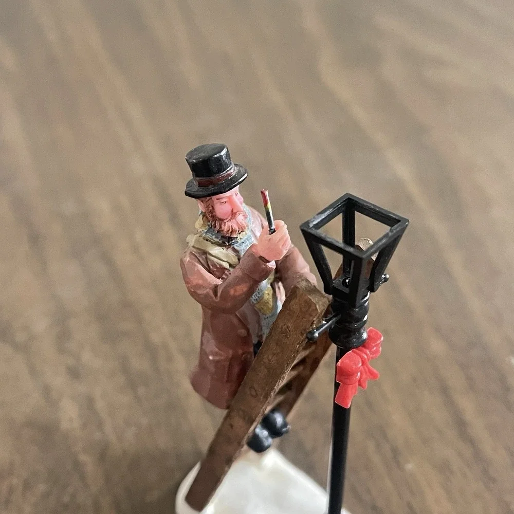 Lemax‎ Dept 56 Village Collection Lamplighter Repair Man #62327 Figurine